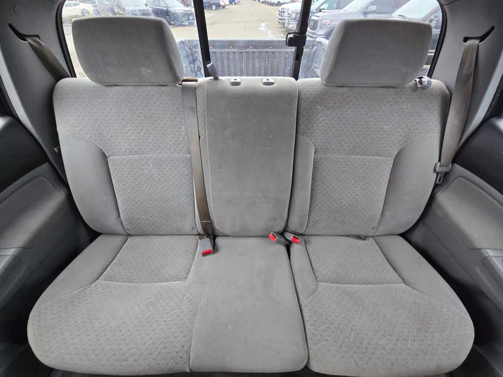 Thumbnail: 2006 Toyota Tacoma - 18