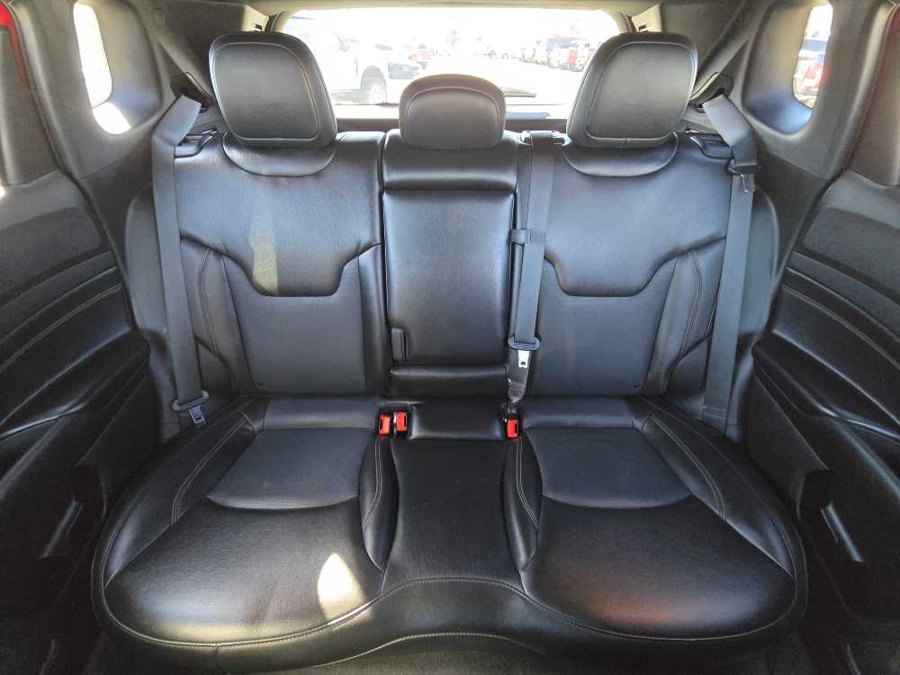 Thumbnail: 2023 Jeep Compass - 17