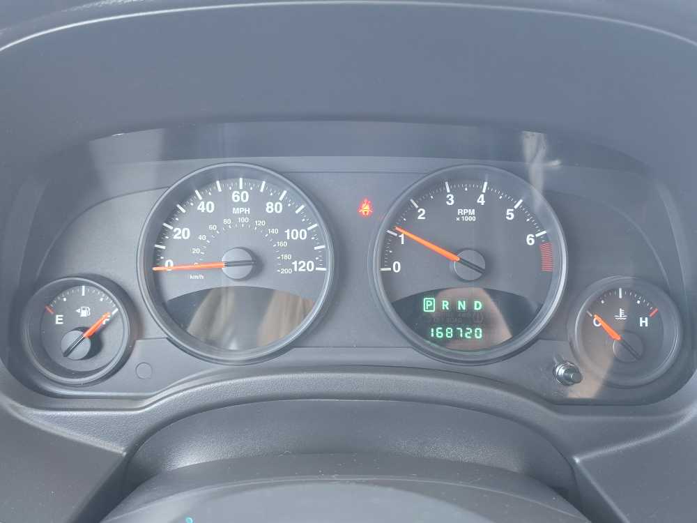 Thumbnail: 2011 Jeep Compass - 20