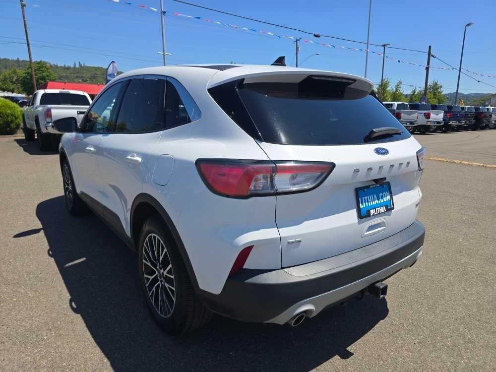 Thumbnail: 2022 Ford Escape - 3