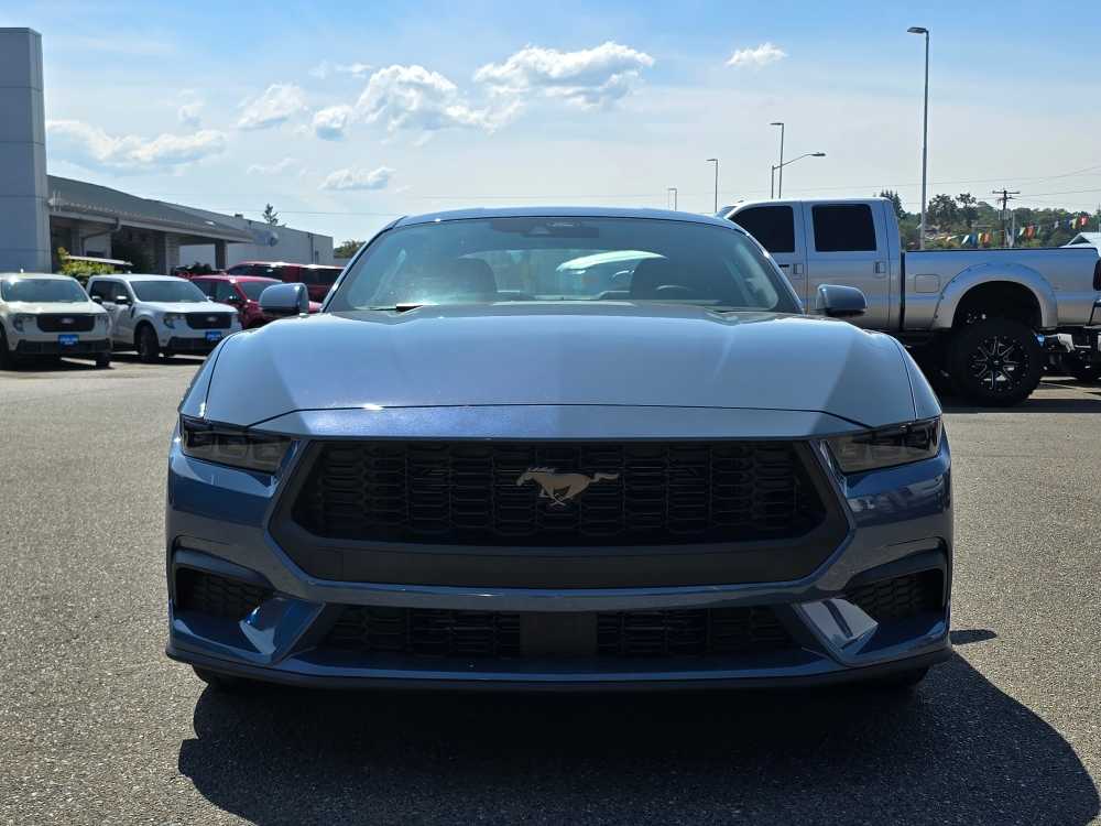 Thumbnail: 2025 Ford Mustang - 8