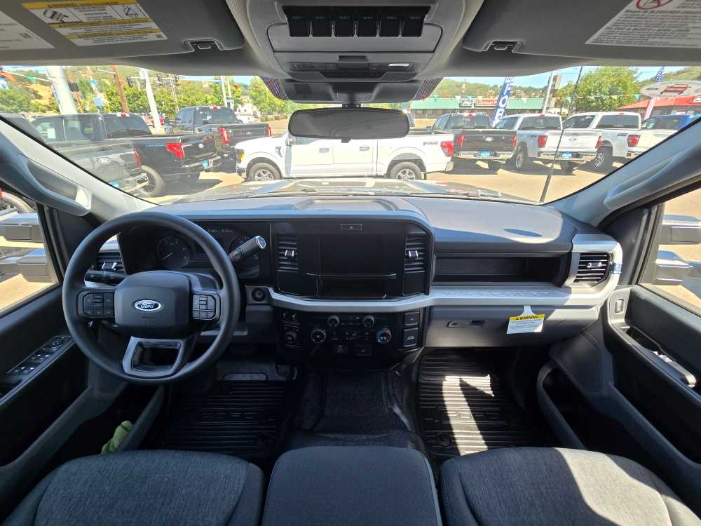 Thumbnail: 2025 Ford F-450 - 17
