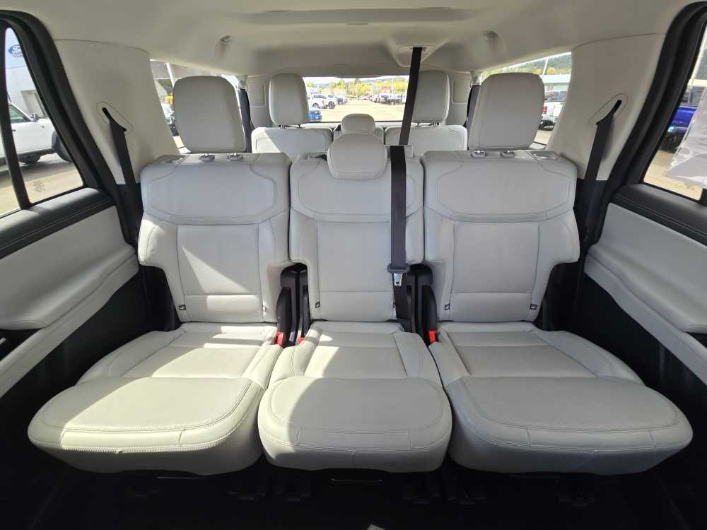 Thumbnail: 2025 Ford Expedition MAX - 18