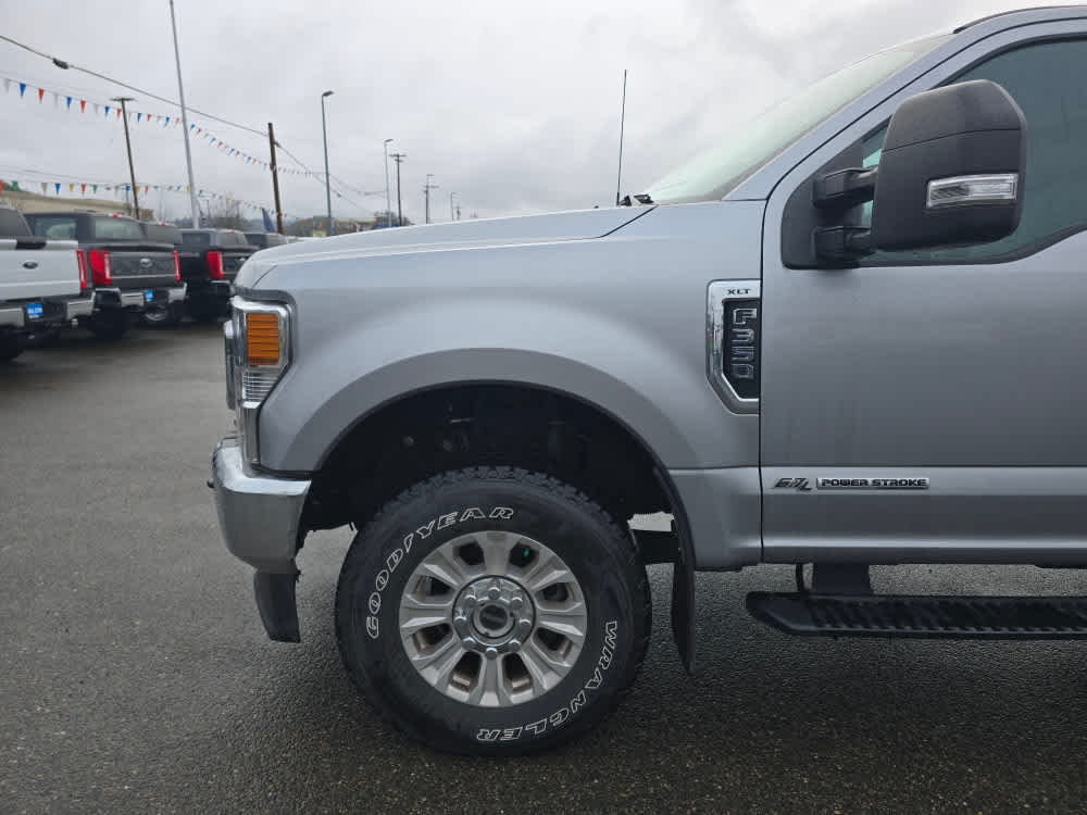 Thumbnail: 2022 Ford F-350 - 11