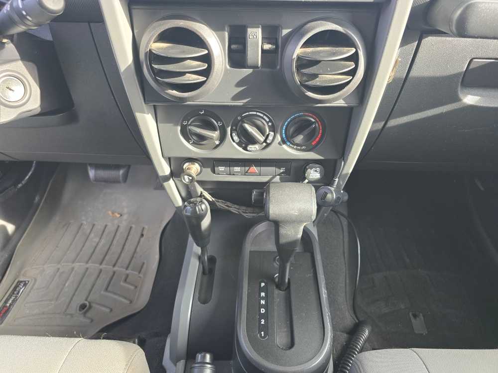 Thumbnail: 2009 Jeep Wrangler - 13