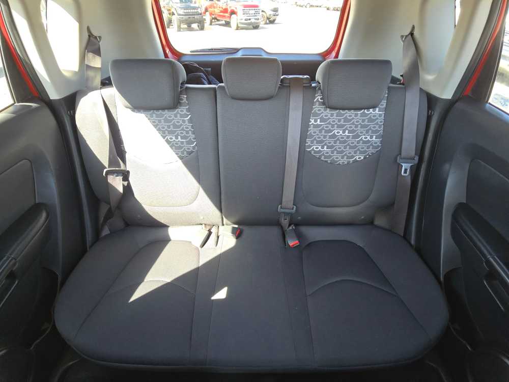 Thumbnail: 2010 Kia Soul - 18