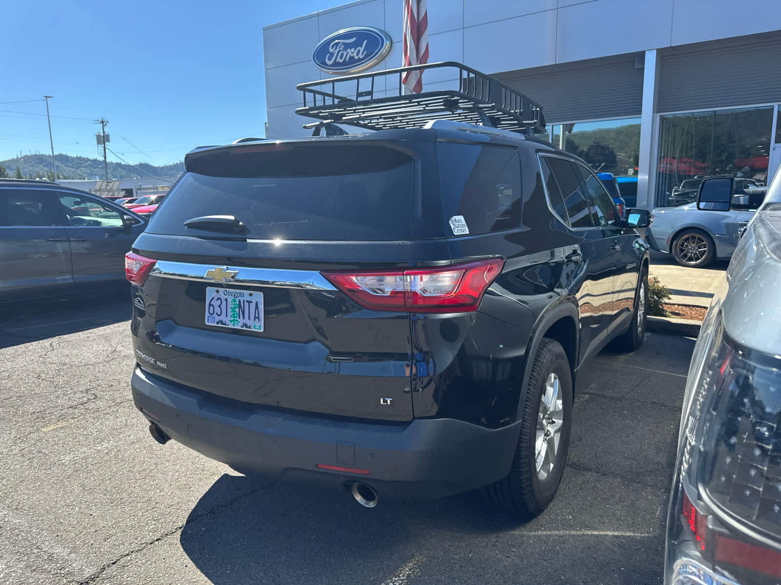 Thumbnail: 2018 Chevrolet Traverse - 3