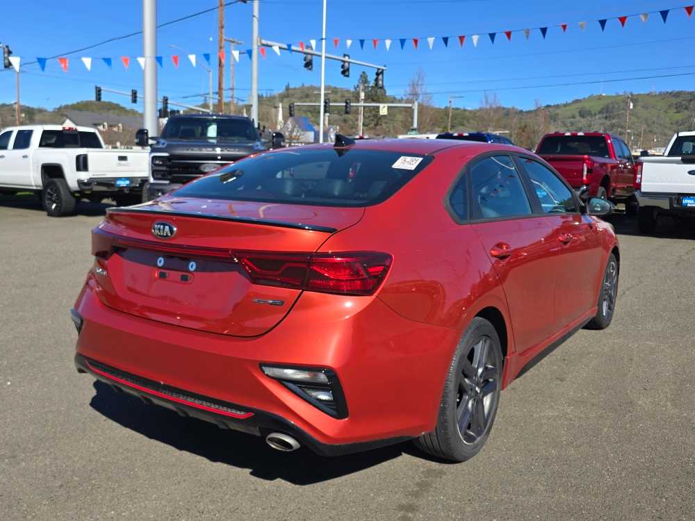 Thumbnail: 2021 Kia Forte - 3