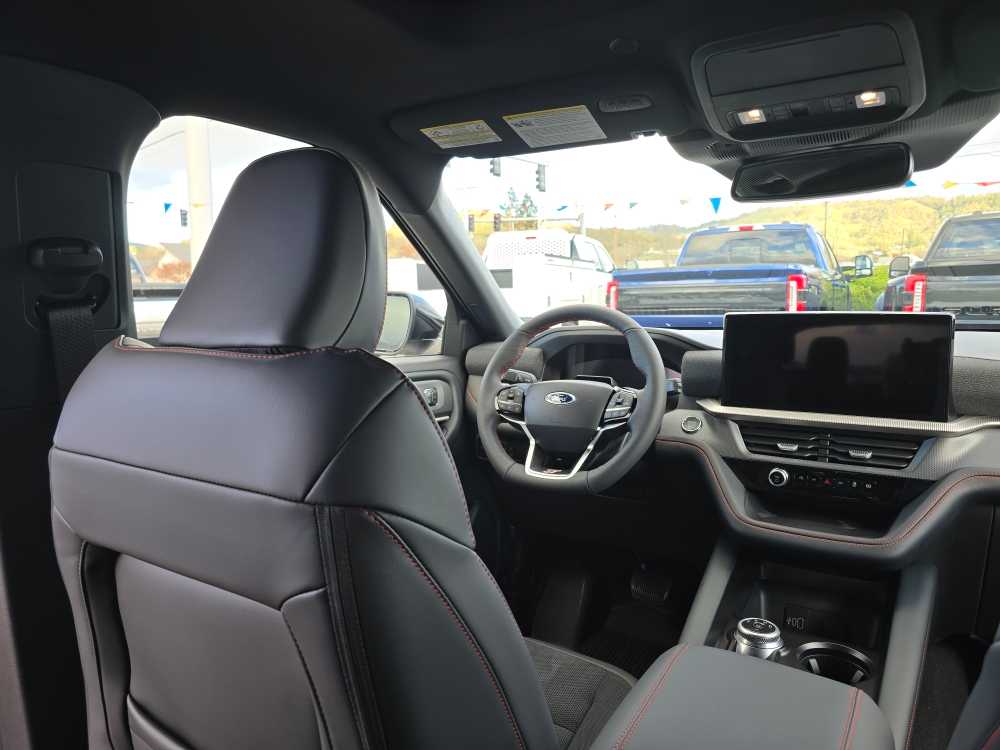 Thumbnail: 2026 Ford Explorer - 10