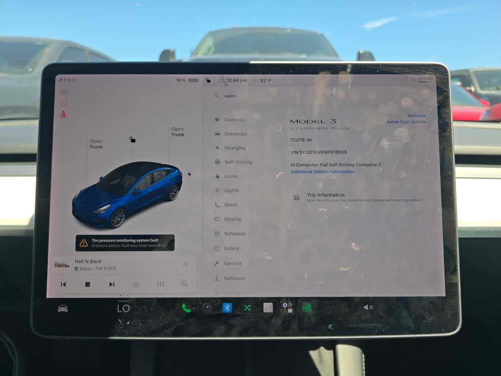 Thumbnail: 2021 Tesla Model 3 - 14