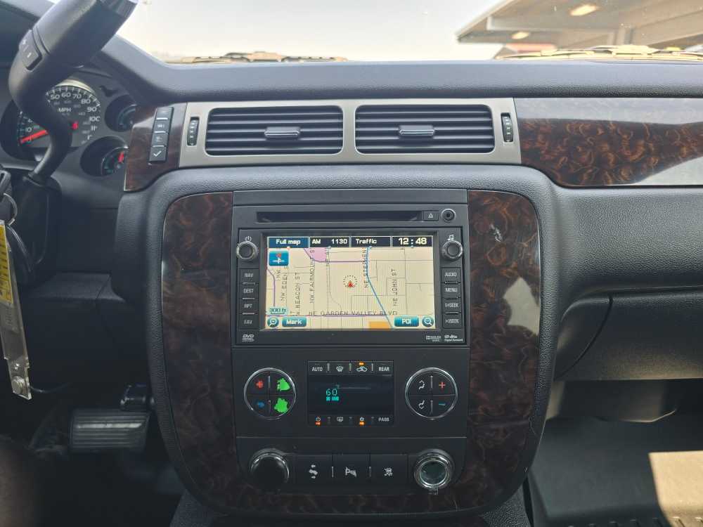 Thumbnail: 2011 GMC Yukon - 12