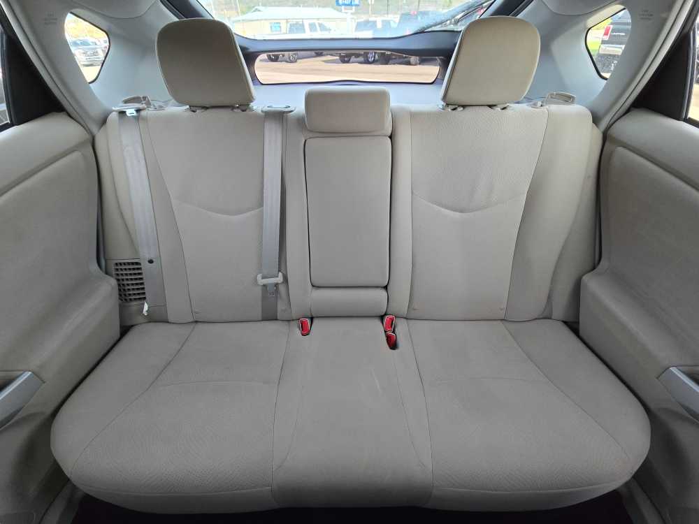 Thumbnail: 2013 Toyota Prius - 17