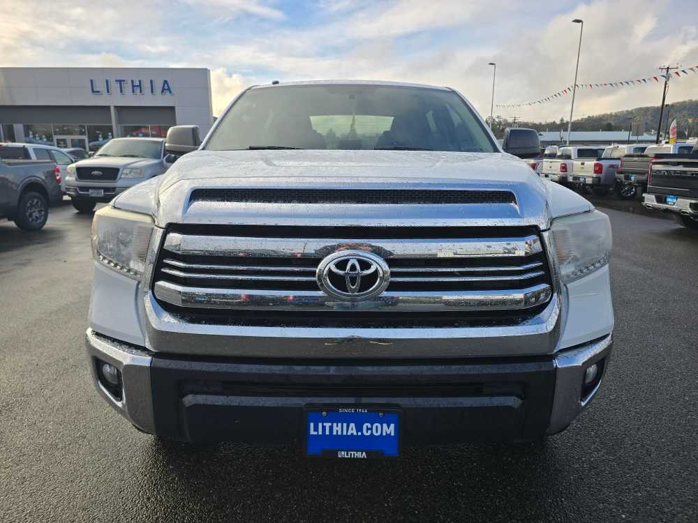 Thumbnail: 2016 Toyota Tundra - 8