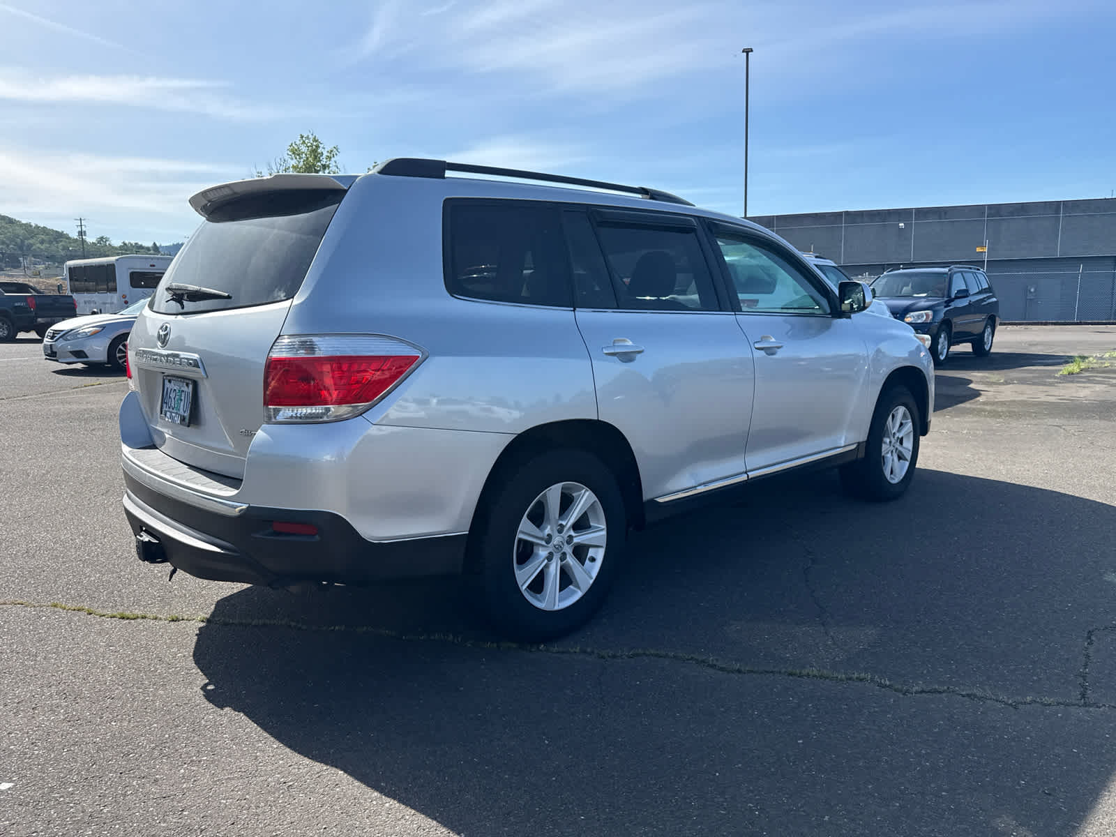 Thumbnail: 2012 Toyota Highlander - 5