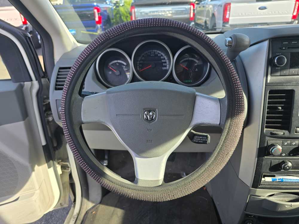 Thumbnail: 2010 Dodge Grand Caravan - 11