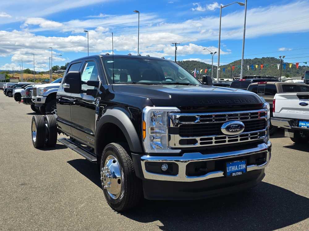 Thumbnail: 2025 Ford F-550 - 7