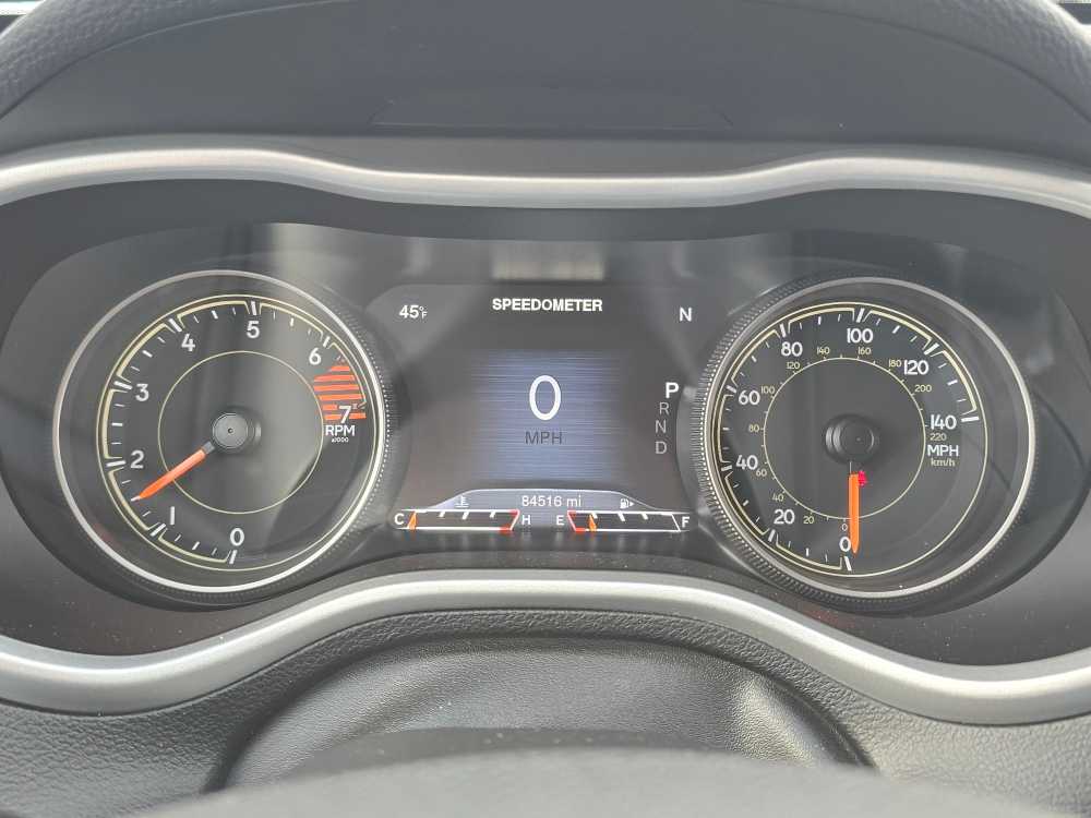 Thumbnail: 2018 Jeep Cherokee - 20