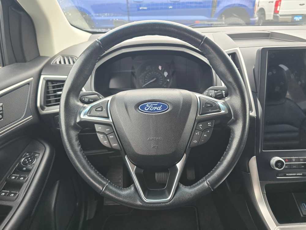 Thumbnail: 2023 Ford Edge - 11