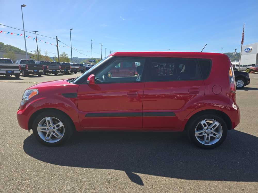 Thumbnail: 2010 Kia Soul - 2