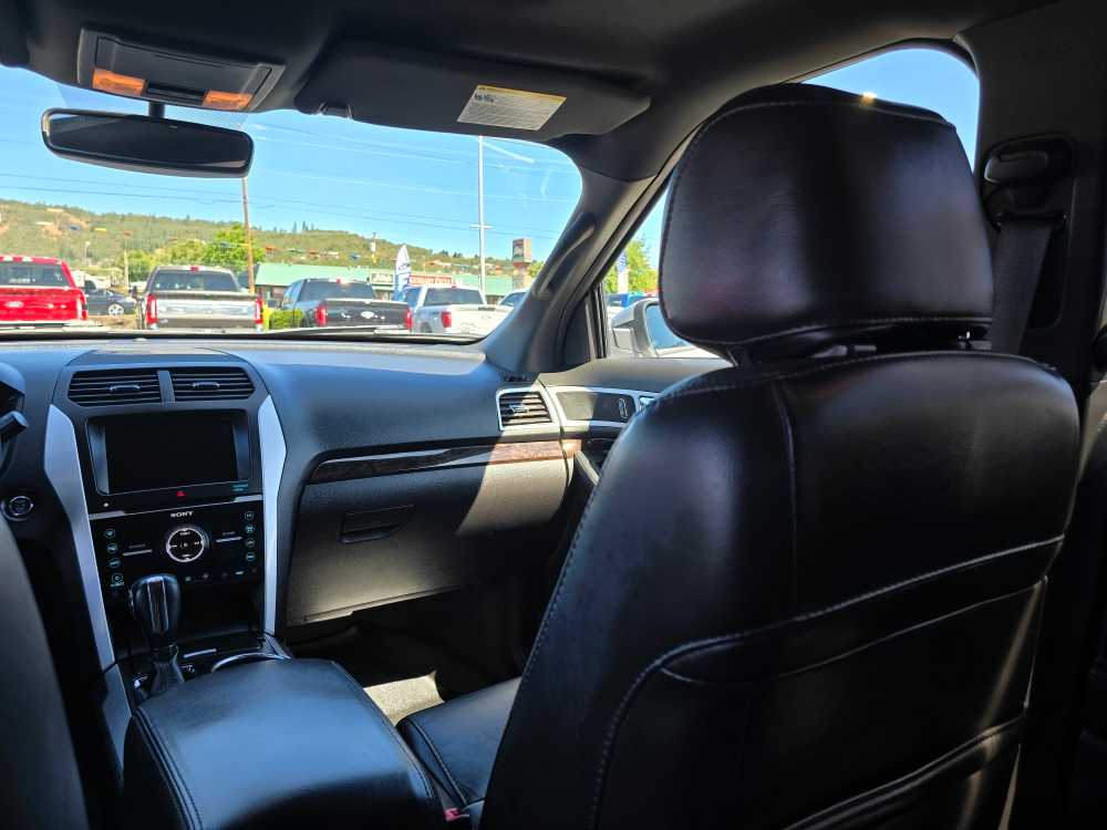 Thumbnail: 2014 Ford Explorer - 14