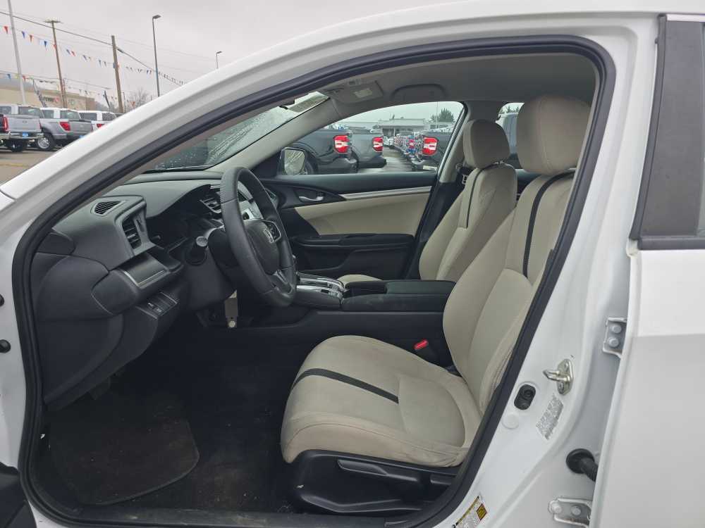 Thumbnail: 2016 Honda Civic - 10