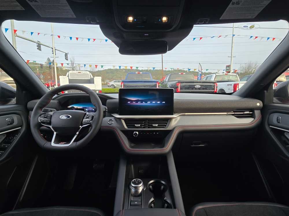 Thumbnail: 2026 Ford Explorer - 15