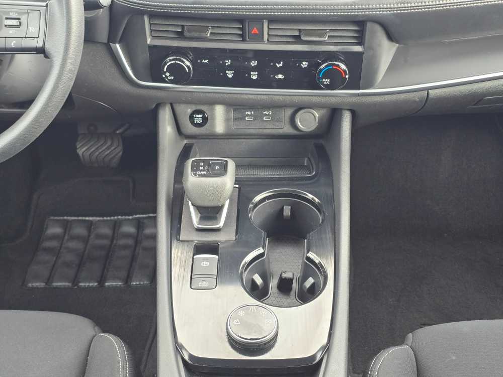 Thumbnail: 2024 Nissan Rogue - 13