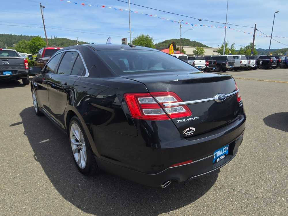 Thumbnail: 2013 Ford Taurus - 3