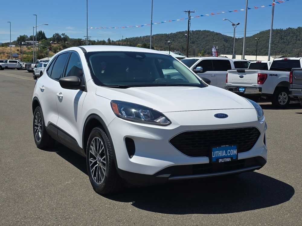 Thumbnail: 2022 Ford Escape - 7