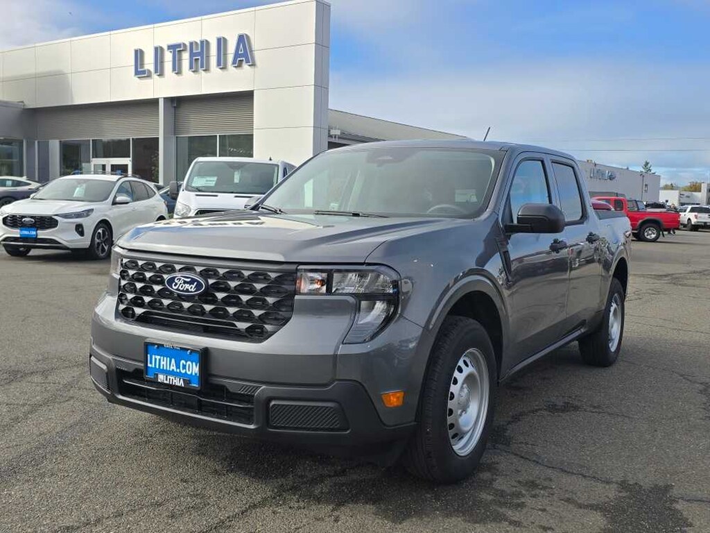 New 2025 Ford Maverick XL Truck SuperCrew