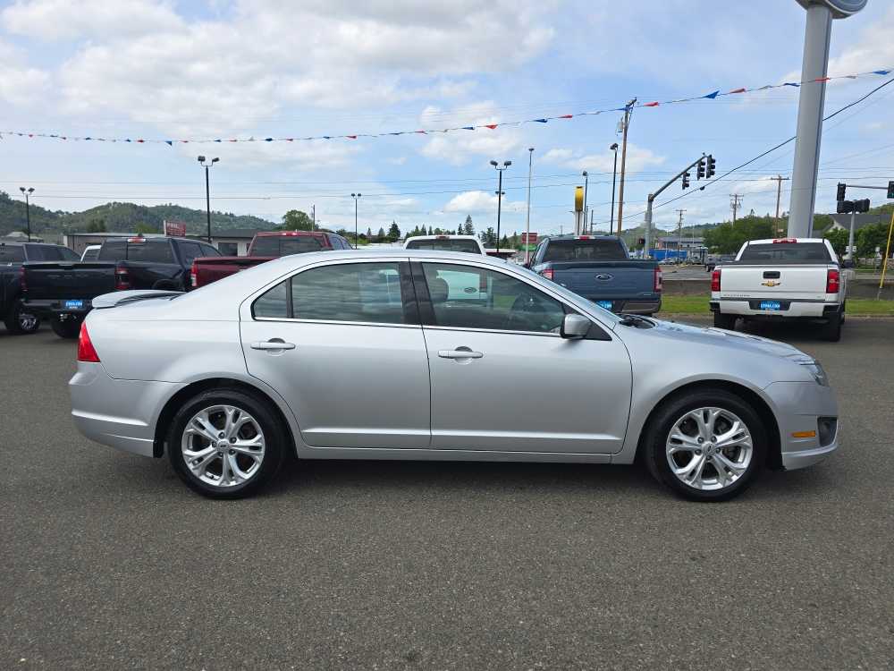 Thumbnail: 2012 Ford Fusion - 6