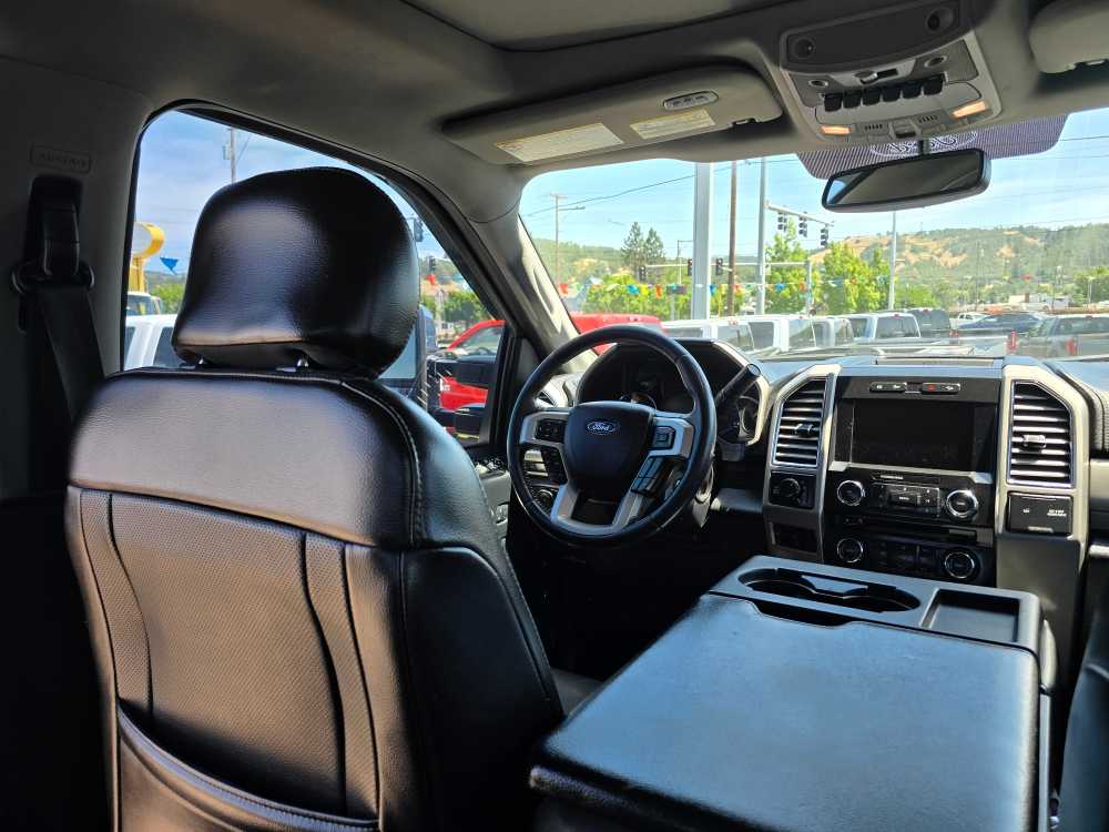 Thumbnail: 2017 Ford F-350 - 11