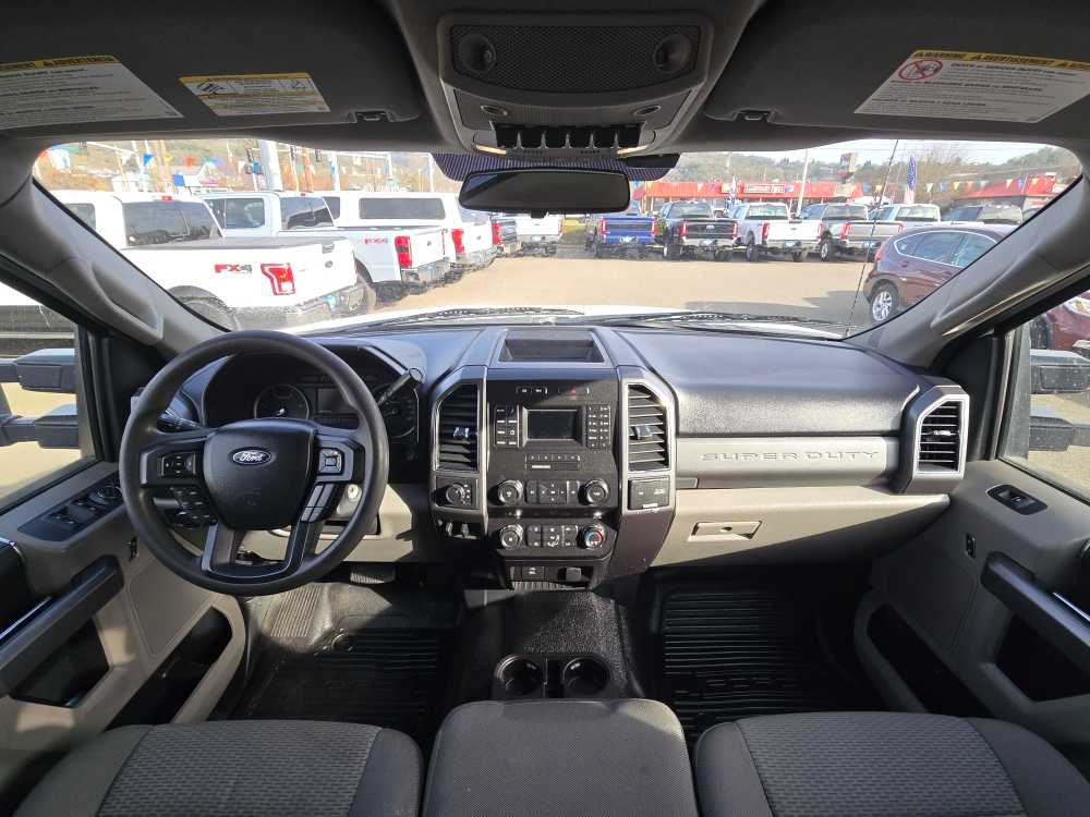 Thumbnail: 2019 Ford F-450 - 16