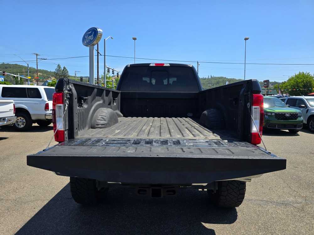Thumbnail: 2017 Ford F-350 - 20