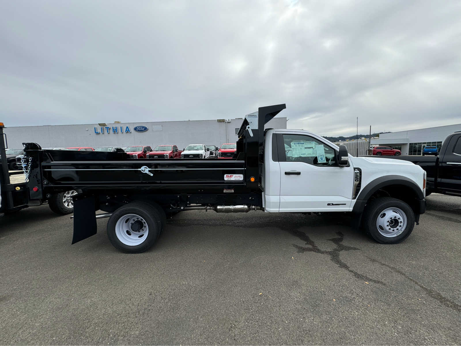 Thumbnail: 2024 Ford F-550 - 6