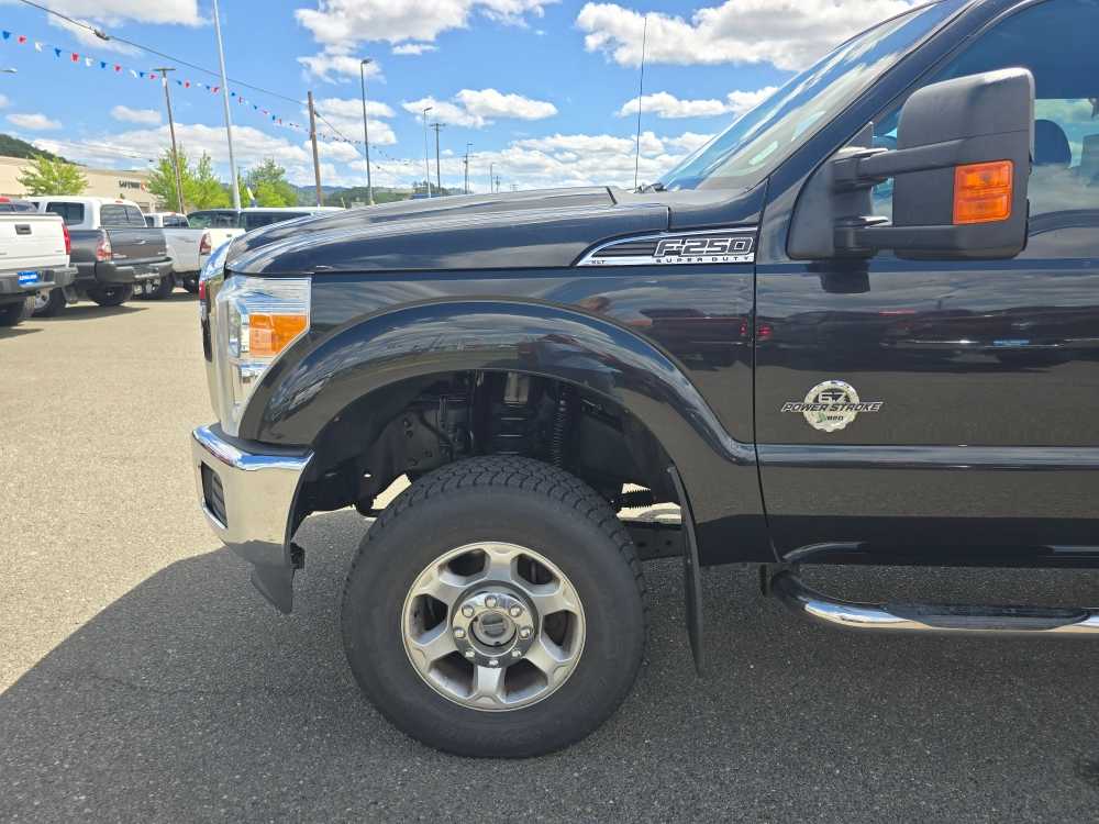 Thumbnail: 2015 Ford F-250 - 6