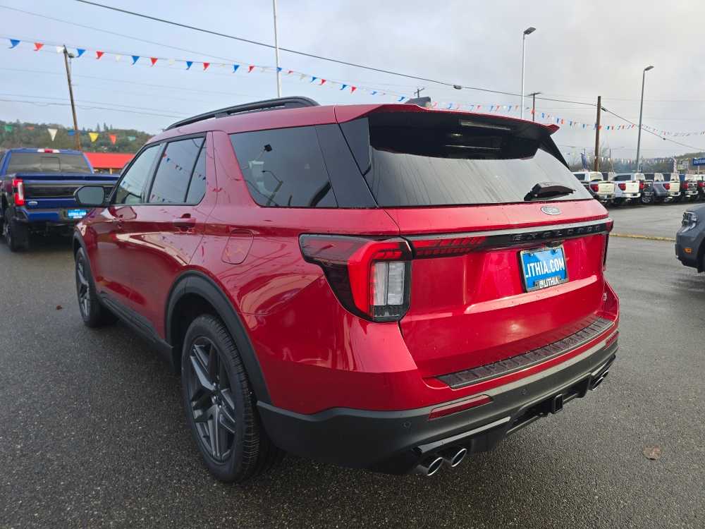 Thumbnail: 2026 Ford Explorer - 3