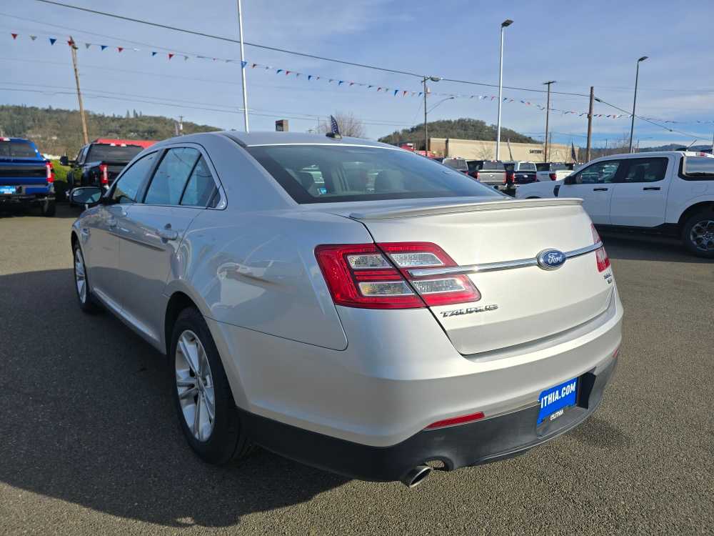 Thumbnail: 2013 Ford Taurus - 3