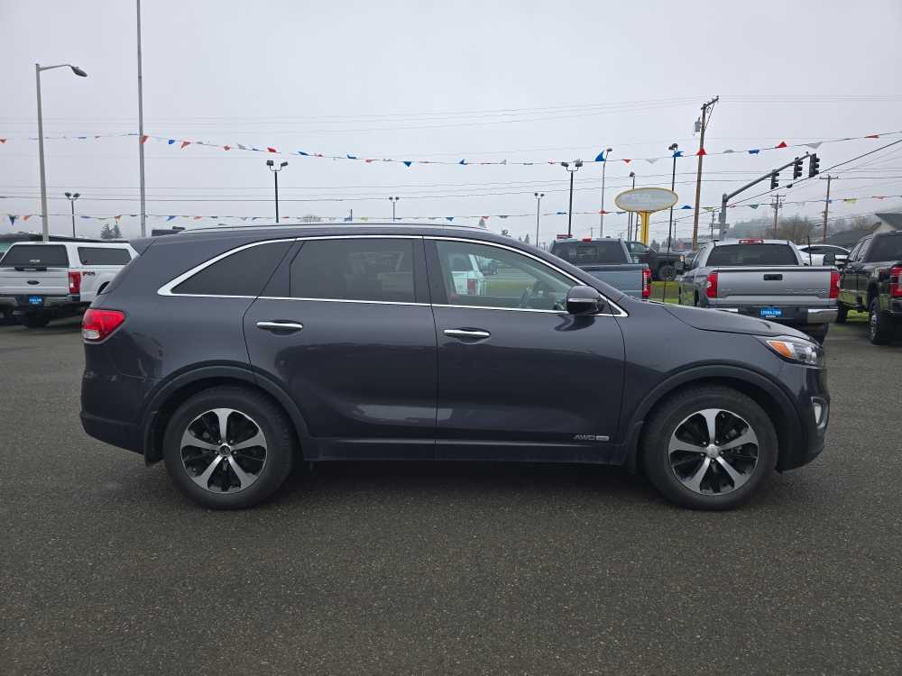 Thumbnail: 2016 Kia Sorento - 6