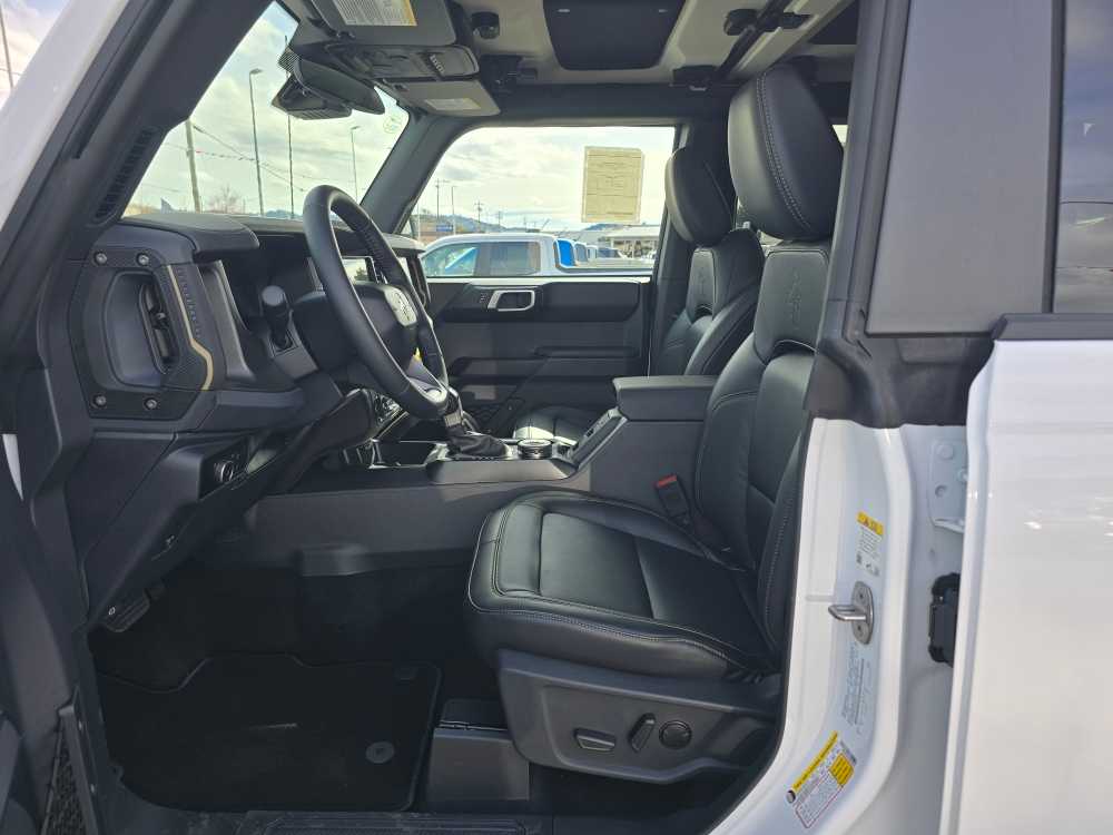 Thumbnail: 2025 Ford Bronco - 9