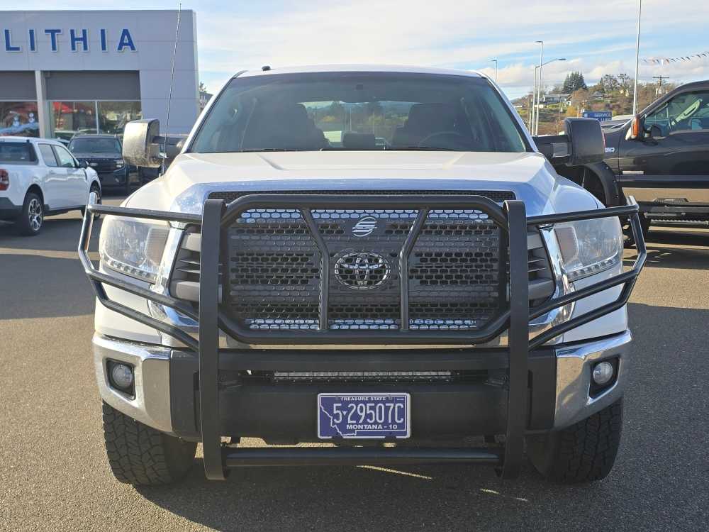 Thumbnail: 2015 Toyota Tundra - 8