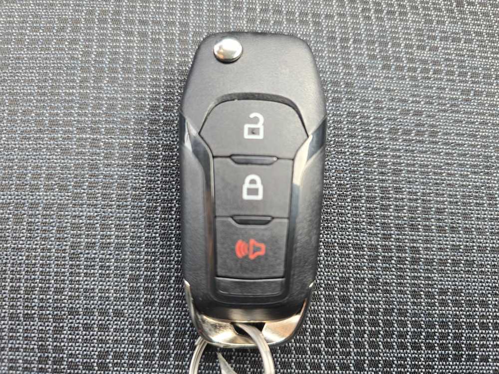 Thumbnail: 2025 Ford Maverick - 22