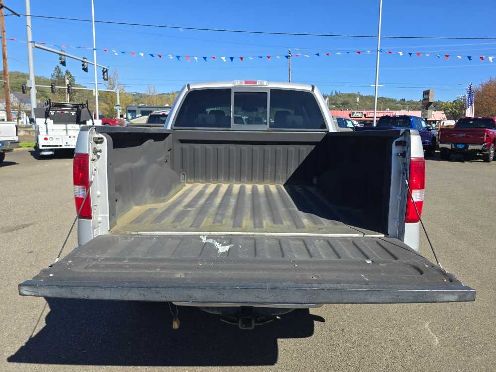 Thumbnail: 2004 Ford Econoline - 19