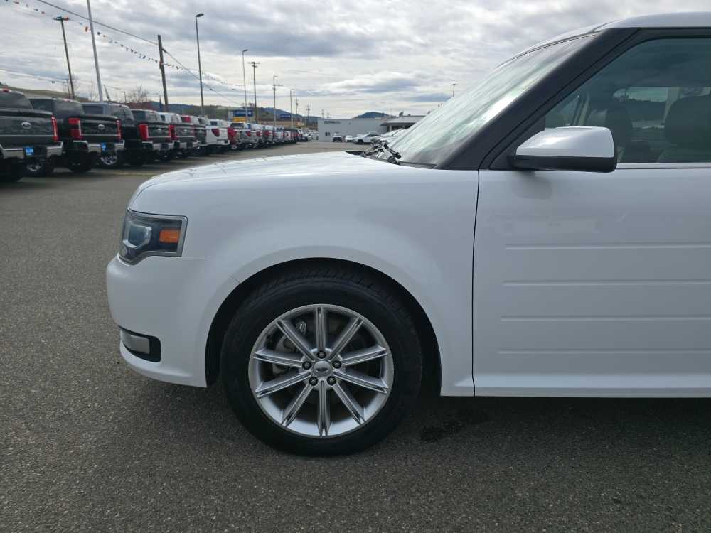 Thumbnail: 2019 Ford Flex - 19