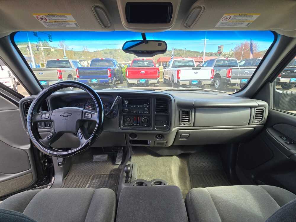 Thumbnail: 2003 Chevrolet Silverado 2500 - 16