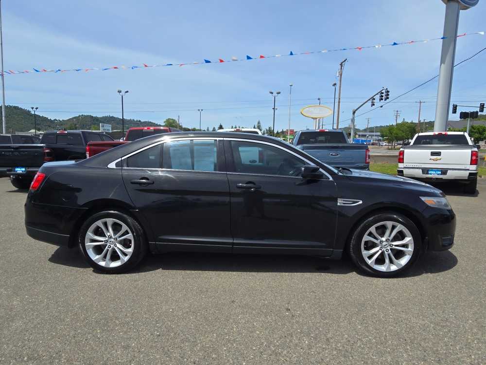 Thumbnail: 2013 Ford Taurus - 6