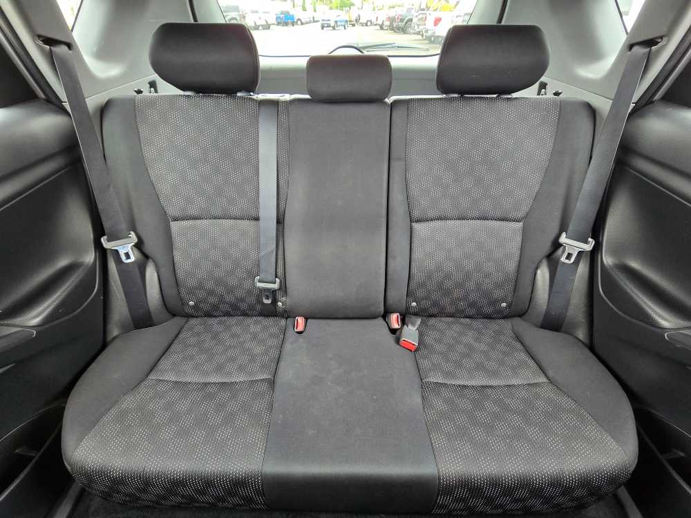 Thumbnail: 2010 Pontiac Vibe - 17