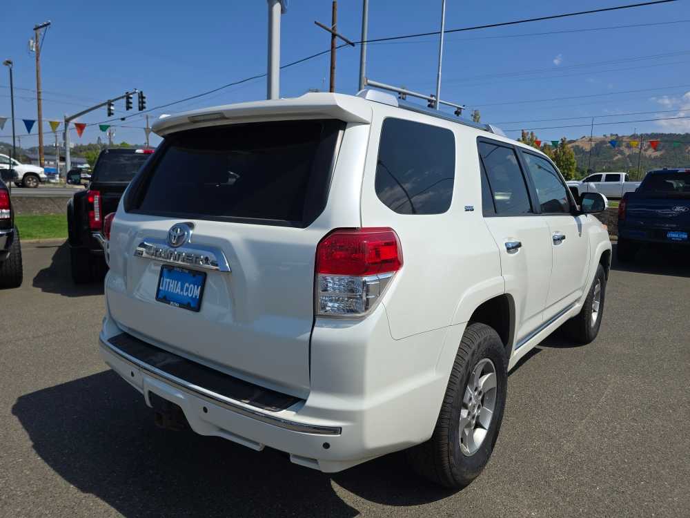 Thumbnail: 2011 Toyota 4Runner - 5