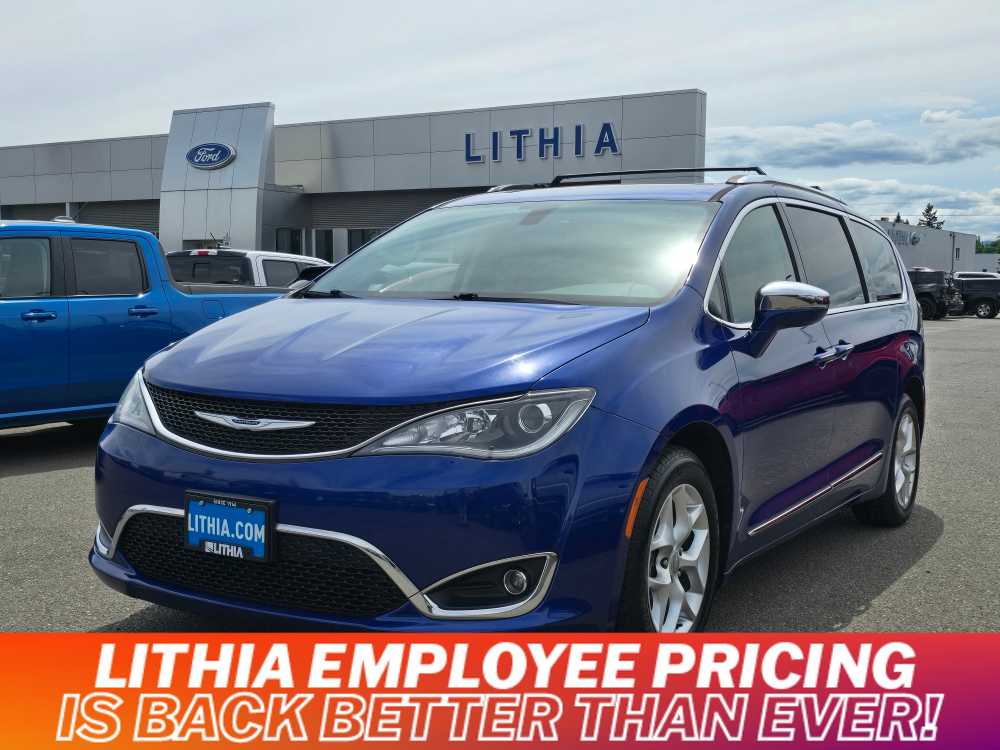 2020 Chrysler Pacifica Limited -
                  Roseburg, OR