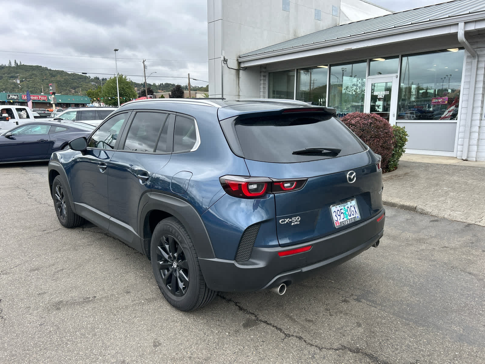 Thumbnail: 2025 Mazda CX-50 - 3